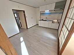 キャピトルアクア 3階2DKのリビング/ダイニング