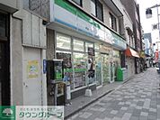 ファミリーマート町屋八丁目店 徒歩24分。コンビニ 1850m