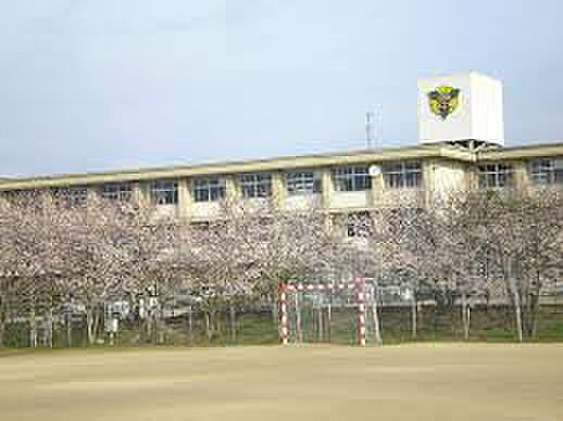 画像24:【中学校】福山市立神辺西中学校まで1541ｍ