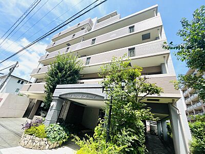 外観:6階建ての5階部分です!大切な家族の一員、ペットと一緒に暮らせるマンションです♪ 外観:6階建ての5階部分です!大切な家族の一員、ペットと一緒に暮らせるマンションです♪