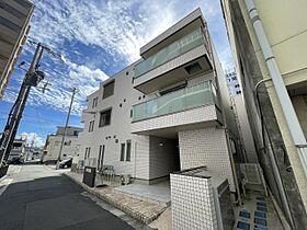 Your Maison Chaleur 202 ｜ 兵庫県姫路市忍町（賃貸アパート1LDK・2階・36.07㎡） その1