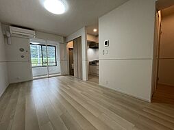 ベル　フィオーレ　Ｂ 103 1階1LDKのリビング/ダイニング