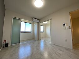 Ｍ’ＳレジデンスＨＩＭＥＪＩ 206 2階1LDKのリビング/ダイニング