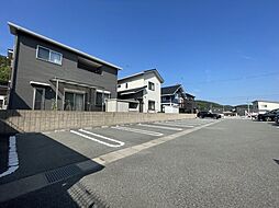 7 / 10