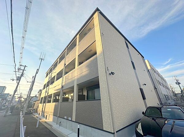 H-maison大蓮北 ｜大阪府東大阪市大蓮北4丁目(賃貸アパート1LDK・3階・31.00㎡)の写真 その1