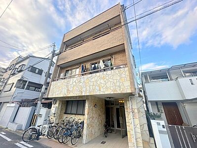 外観：綺麗な外観の素敵なお部屋があなたを待っています。 