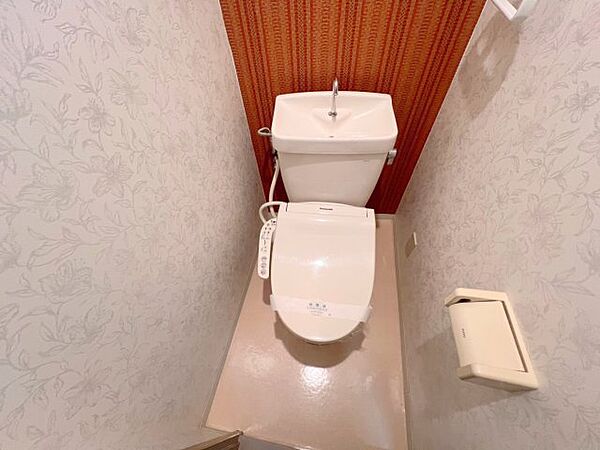 画像15:清潔感のあるトイレは、誰もがリラックスできる空間です。 
