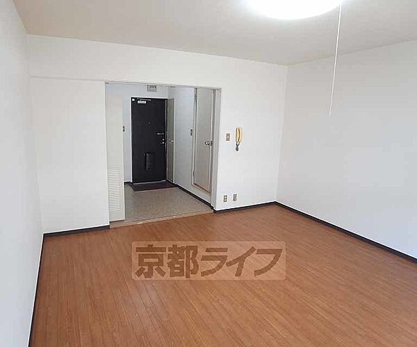 画像15:10帖の広いお部屋です