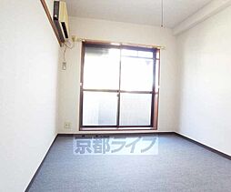 プルシャン山科 4階1Kのリビング/ダイニング