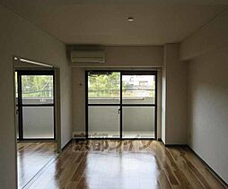 グレースコート洛 3階2LDKのリビング/ダイニング