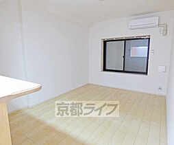 京都市営烏丸線 今出川駅 徒歩19分の賃貸マンション 1階2LDKのリビング/ダイニング