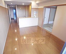 パインフィールド洛東 7階2LDKのリビング/ダイニング