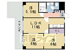 シルバーシャトー太秦 2階
