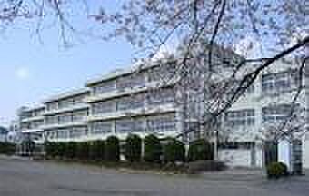 画像23:高根沢町立阿久津中学校（1065m）