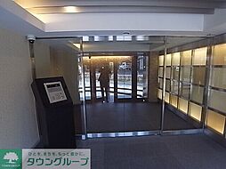 12 / 28