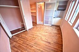 JR総武線 本八幡駅 徒歩9分の賃貸アパート 1階ワンルームのリビング/ダイニング