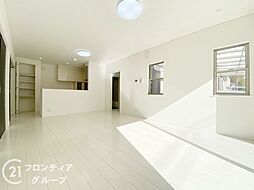 リビング/ダイニングの画像