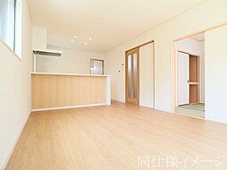 リビング/ダイニングの画像