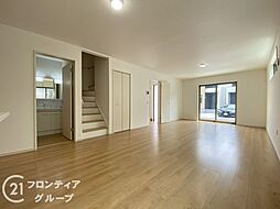 リビング/ダイニングの画像