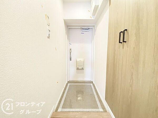 玄関を拡大表示