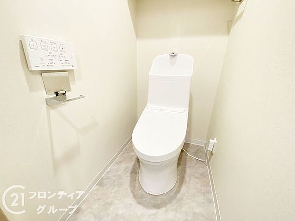 トイレを拡大表示