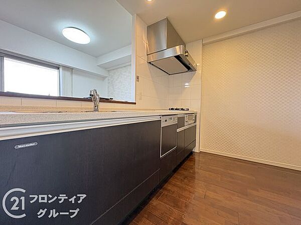 キッチンを拡大表示