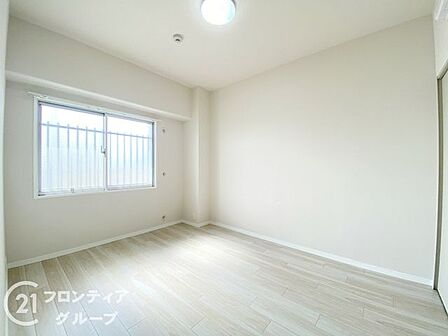 住まい選びは、価格や立地だけでなく、将来の暮らし方まで含めて考えることが大切です。今の段階で気になっていることを、まずスタッフに話してみてください