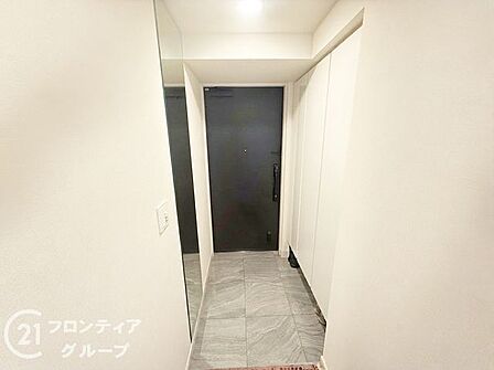住まい選びは、価格や立地だけでなく、将来の暮らし方まで含めて考えることが大切です。今の段階で気になっていることを、まずスタッフに話してみてください