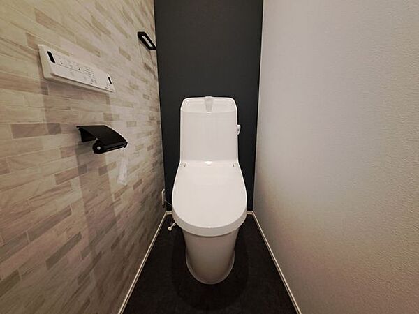 トイレを拡大表示