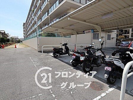 「賃貸のままでいいのか、買うべきか」その判断に必要な情報を、スタッフがわかりやすく整理してお伝えします。お気軽にご相談ください