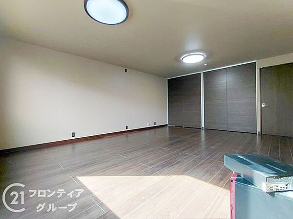 洋室を拡大表示