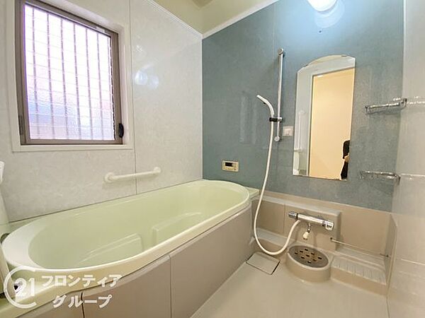 浴室を拡大表示