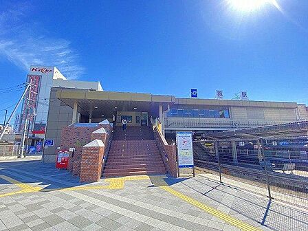 鳳駅(JR西日本 阪和線) 徒歩8分。 670m