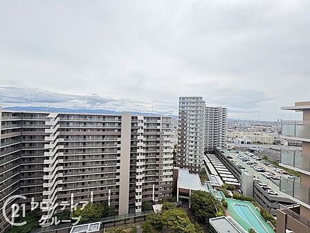 「いつかは」と思っていた住まい探しも、具体的に動き出すと意外とスムーズに進むものです。まずは気軽にご相談いただけます