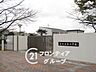 周辺：堺市立泉北高倉小学校 徒歩7分。 530m