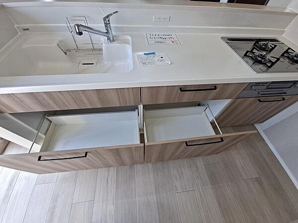 キッチンを拡大表示