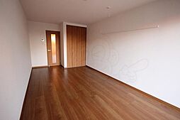 シャウエル牛田 2階1Kのリビング/ダイニング