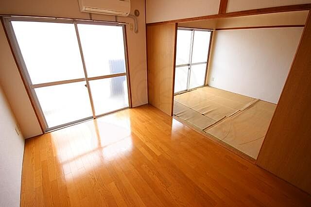 寝室