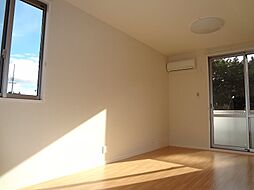 シャーメゾンシーマウスA 1階1LDKのリビング/ダイニング