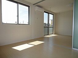 シャーメゾンパディ B棟 1階1LDKのリビング/ダイニング