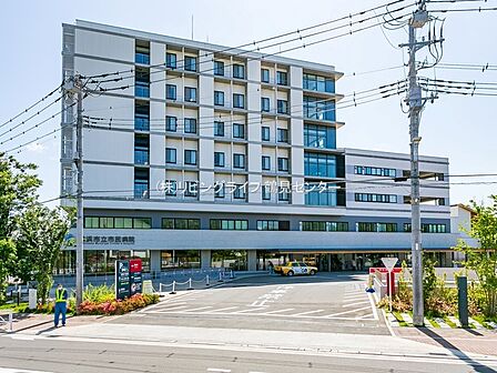 横浜市立市民病院 900m