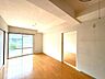 リビング/ダイニング：家族みんなが自然と集まりたくなる、心地よいお部屋です。