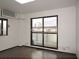 ロイヤルステージ膳所中ノ庄 2階1Kのリビング/ダイニング