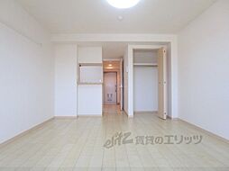 ブリリアント　テラス 402 4階1Kのリビング/ダイニング