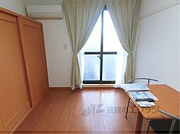 レオパレス蒲生 1階1Kのリビング/ダイニング