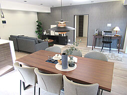 リビング/ダイニングの画像