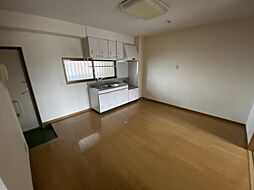 ビージョイマンション5号館 303 号室 3階2LDKのリビング/ダイニング