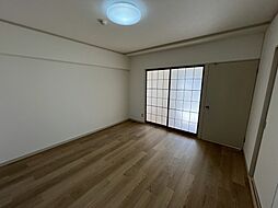 ロイヤルアネックス土居田 305 号室 3階3LDKのリビング/ダイニング