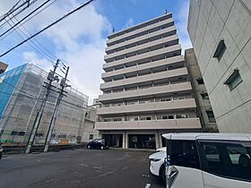 カローラ東雲 407 号室 ｜ 愛媛県松山市東雲町（賃貸マンション1R・4階・27.80㎡） その1