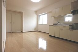 ビームス 203 号室